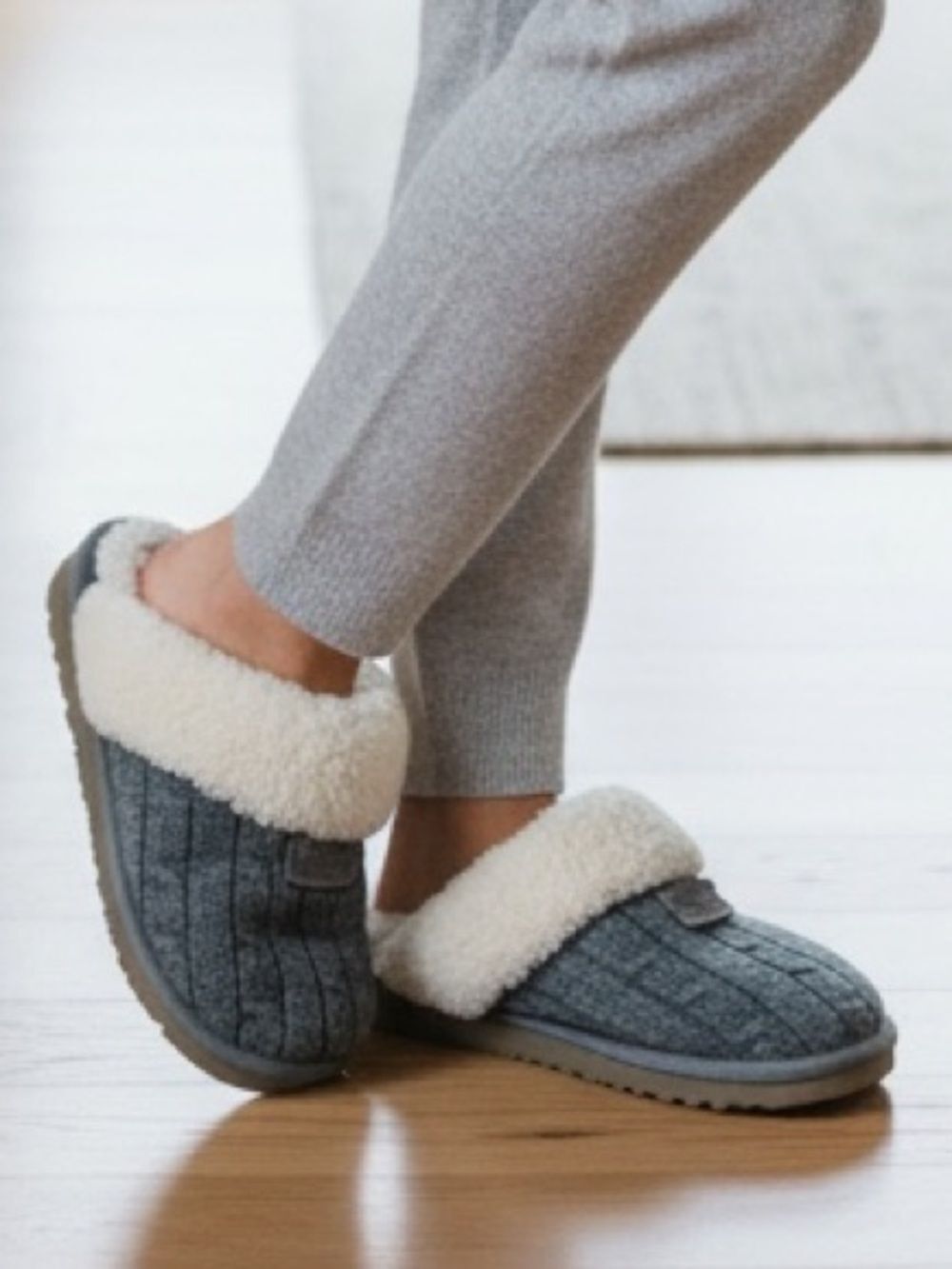 Ugg Grey Cable Knit Sherpa-Lined Women's Slippers